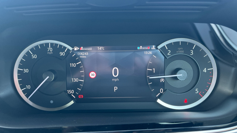 Land Rover Range Rover Evoque 2.0 D200 R-Dynamic HSE 5dr Auto Diesel Hatchback